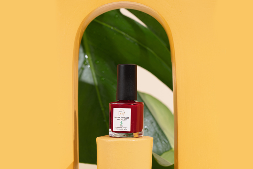 Vernis à Ongles Rouge Cerise : Élégance et longue tenue