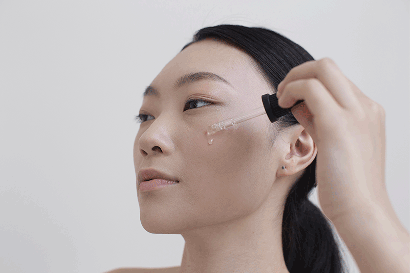 Exosome skincare : le nouvel actif anti-âge miracle pour votre peau ?