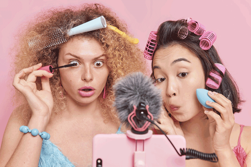 Maquillage naturel vs makeup maximaliste : quel choix faire ?