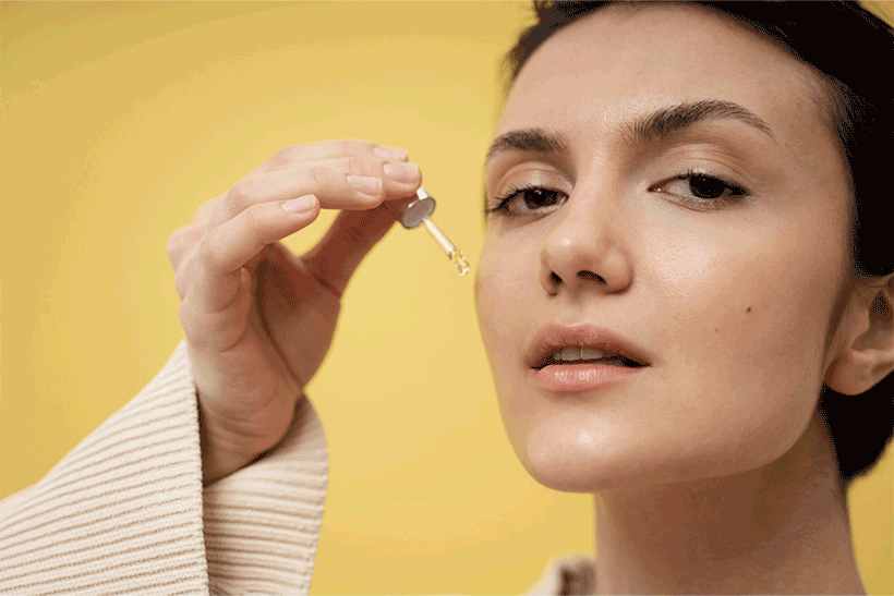 Niacinamide : bienfaits, dangers et guide d’utilisation complet