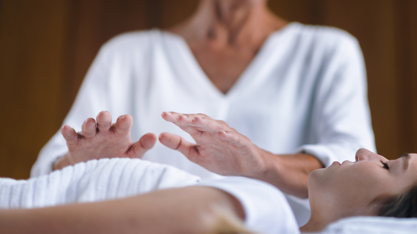 La Pratique du Reiki : une approche holistique pour l’équilibre énergétique