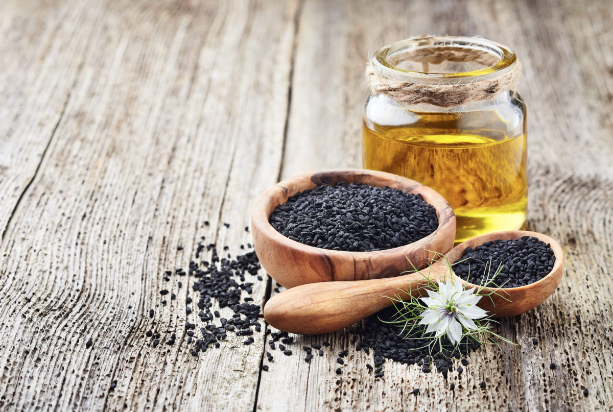 Nigelle: Graines de nigelle, cumin noir - Acheter, bienfaits et recettes