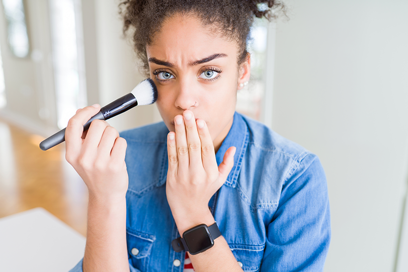 erreurs maquillage à éviter