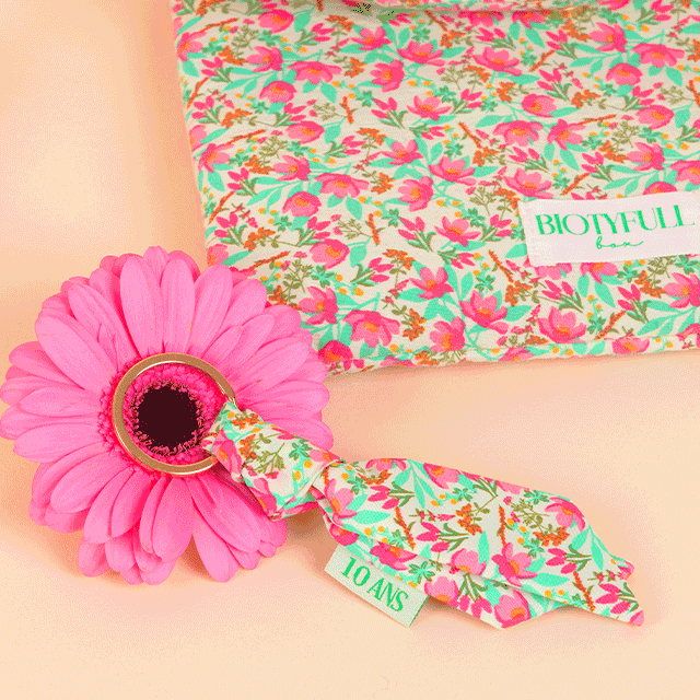 biotyfull box trousse collector 10 ans octobre 2025 happy 10 photo 14